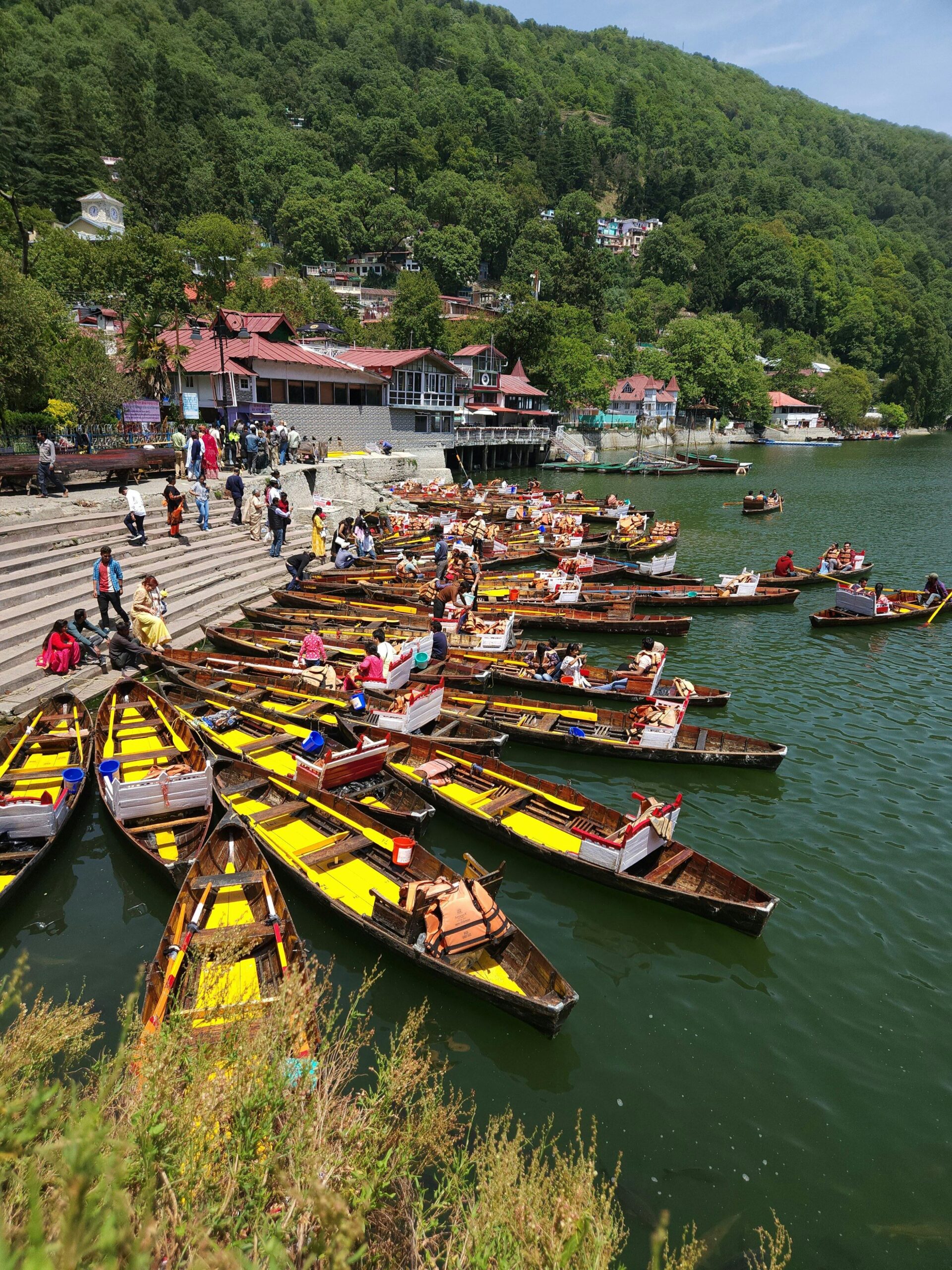 Nainital Naini Lake boat ride - India travel guide