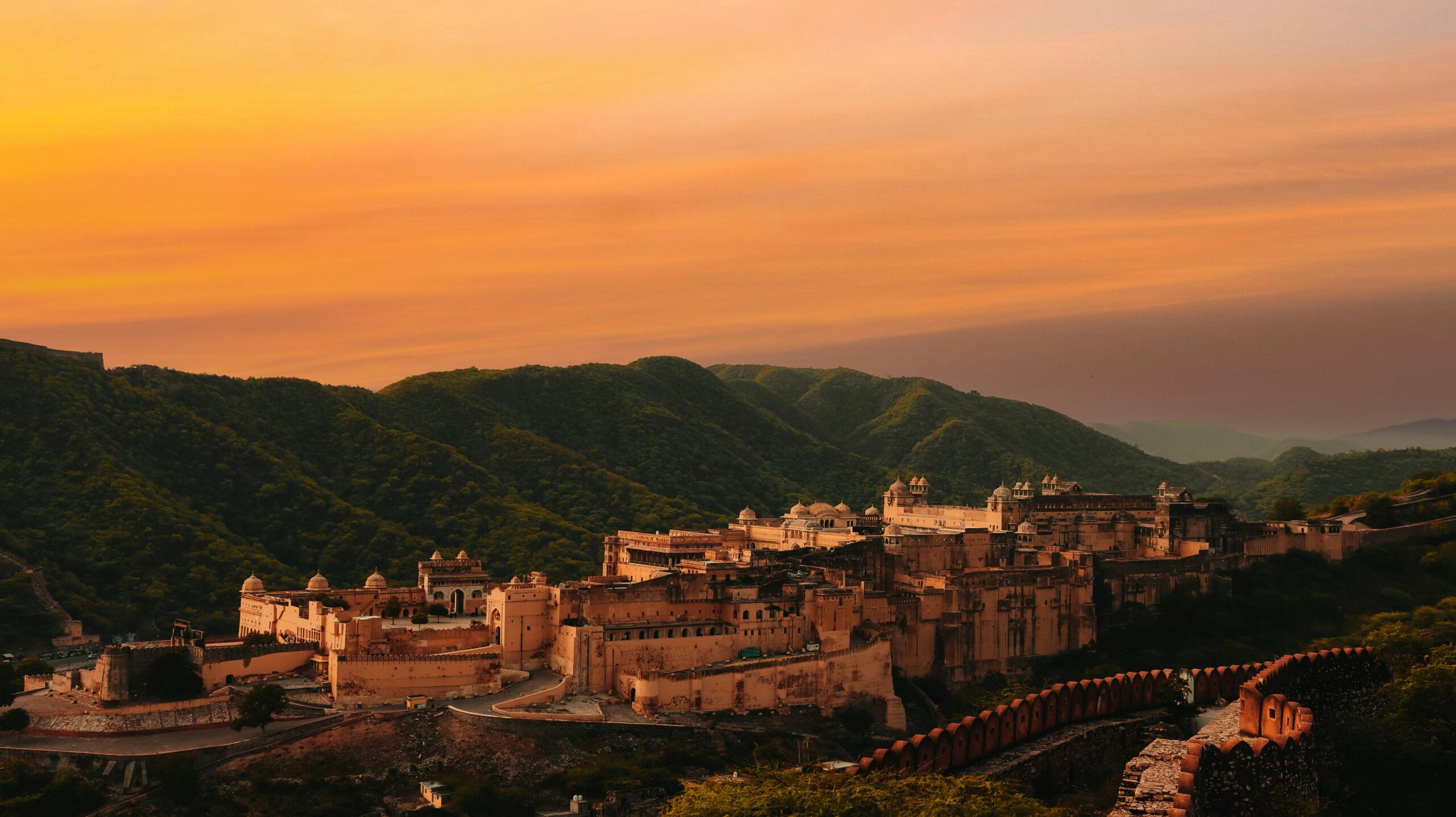 Jaipur Amber Fort sunset India | Explore India Guides Jaipur Amber Fort sunset India — india luxury travel guide